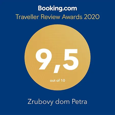Zrubovy Dom Petra Шале
